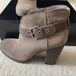 BCBG Smokey Taupe booties
